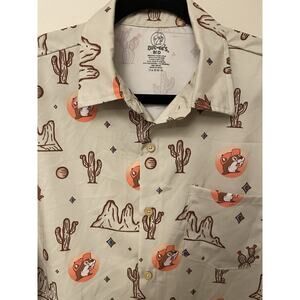 Buc-ee's Men's Western Desert Graphic Print Polyester Button-Up Shirt Beige M